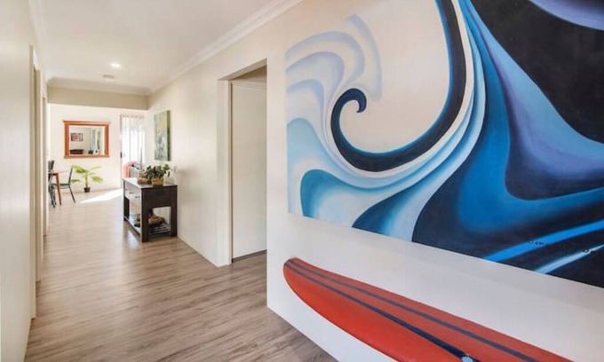 Busselton House | Duke Cottage - Pet Friendly Near Beach