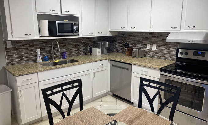 Durham Apartment | Duke University, Duke Hospital & NCCU University Best Location Unit #2