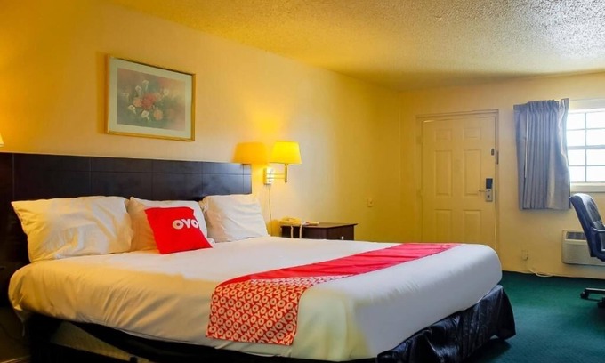 Duncan Hotel | Duncan Room With Parking Near Trails And Easy Dining Access