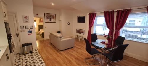 County Meath Apartment | Dunderry Lodge Self Catering Family Lodges