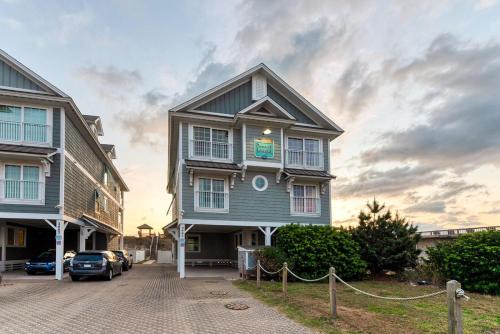 Nags Head Apartment | Dune it Wright at Carolina Shores