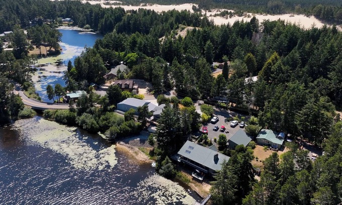 Saunders Lake House | Dune rider’s and fisherman’s PARADISE!