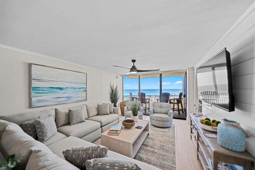 Gulf Lagoon Beach Apartment | Dunes of Panama 204A