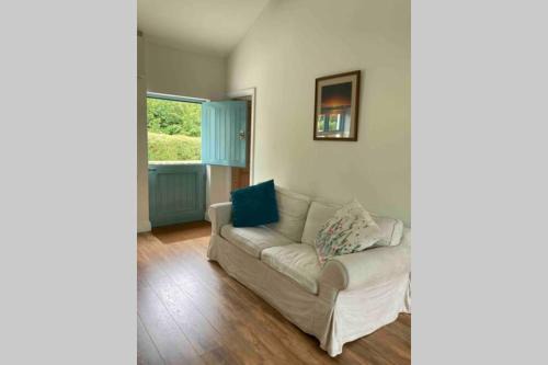 Dungarvan House | DUNGARVAN,beautiful cottage near Comeragh Mountains