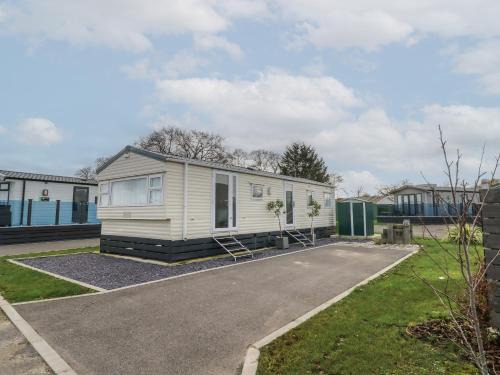 Hayling Island House | Dunlin Walk 13
