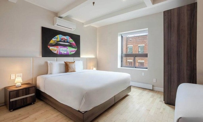 Gay Village Hotel | Duo Royale – MTL Village Vibe