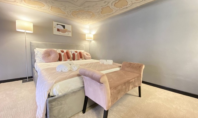 Tre Torri Apartment | [DUOMO-CASTELLO SFORZESCO]* PAID PARKING AT 1 mt.