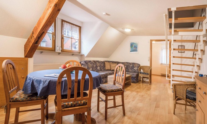 Deggenhausertal Apartment | Duplex Apartment “4-Star Holiday Apartment No. 2” with Wi-Fi, Garden & Terrace