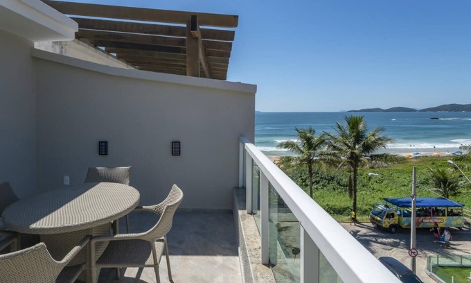 Quatro Ilhas Apartment | Duplex Penthouse with Sea View and Side View, 4 Suites | 4 Islands Beach | Bombinhas