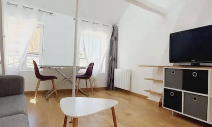La Ferte-sous-Jouarre Apartment | Duplex Disneyland