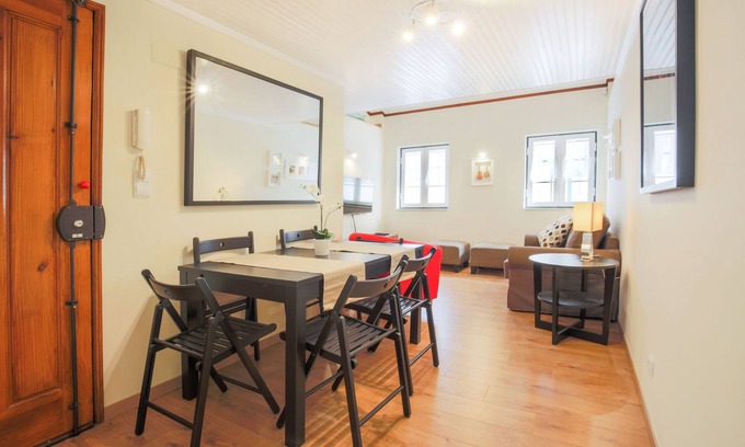 Se House | Duplex fado Alfama apartment