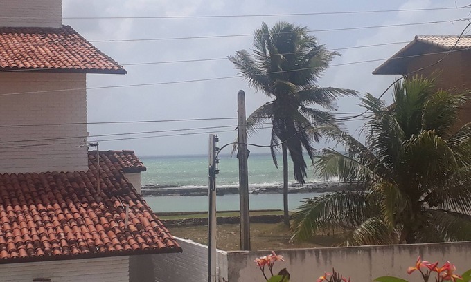Barra de Sao Miguel House | duplex house on the seafront of Barra de São Miguel
