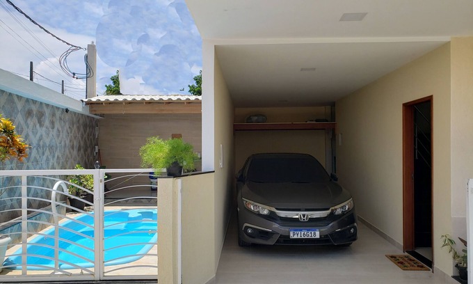 Iriri House | Duplex House Iriri Bathtub and Pool