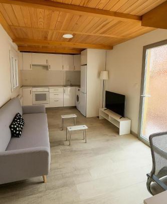La Seu Apartment | Duplex Miguelete tower & 4th FLOOR and NO elevator