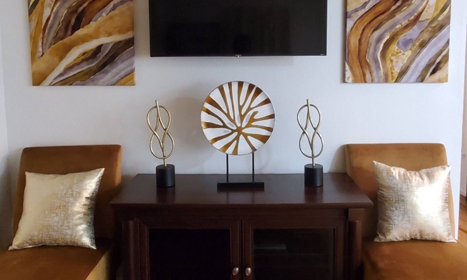 East MLK House | Duplex near Downtown & Austin-Bergstrom Airport