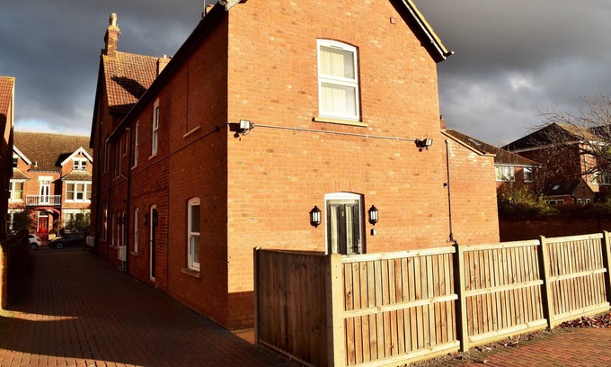 Bedford Apartment | Duplex One Bed Apartment