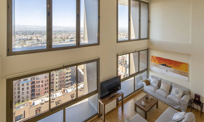 Plaza de Toros-Doctores-San Lazaro Apartment | Duplex Penthouse-18-19th Floor-City Centre-Top Views-Terrace-2 Free Parking