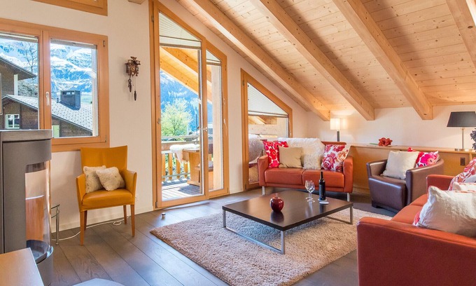 Wengen Apartment | Duplex Penthouse in Chalet Luna