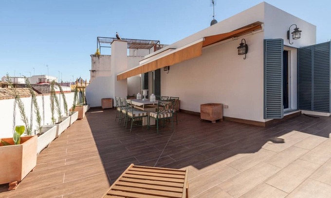 La Florida Apartment | Duplex penthouse with 70 m terrace