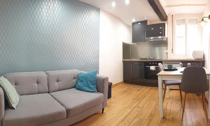 Valenciennes Apartment | DUPLEX PLEIN DE CHARME EN PLEIN CENTRE VILLE DE VALENCIENNES