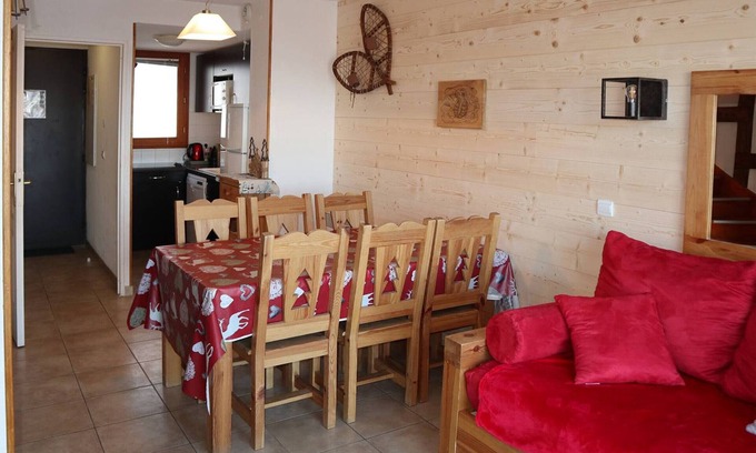 Les Orres Ski Chalet | Duplex Ski-In/Ski-Out avec Piscine, Sauna, Hammam - Animaux Bienvenus, Draps et Serviettes Inclus