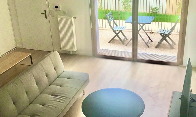 Rosny-sous-Bois Apartment | Duplex Tout Neuf Avec Terrasse Proche Paris 20 ème/Vincennes