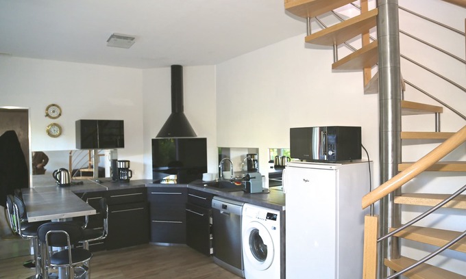 L'Herbe Villa | duplex villa 50 M2 NEW one bedroom 5 beds 200M BEACHES