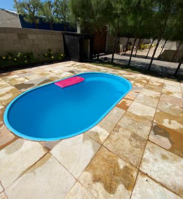 Canoa Quebrada Apartment | Duplex vista mar acomoda até 12 pessoas com piscina e estacionamento privativo