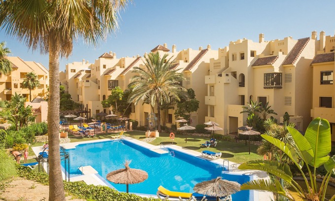 Castillo de Sabinillas Apartment | Duquesa Village-Luxury apartment with sea & golf views