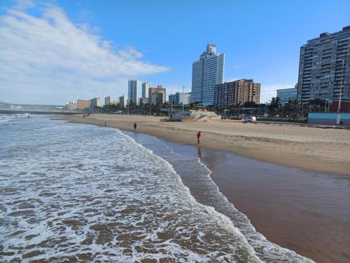 South Beach Apartment | Durban Beachfront Deluxe OceanSeaside Self Catering Apartments