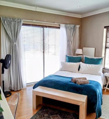 Koelenhof Apartment | Durbanville Luxury Living Private Room