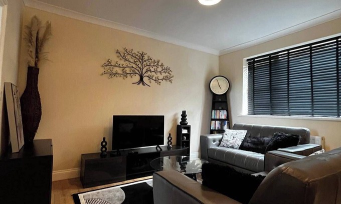 Durham House | Durham, 3-Beds, Sleeps 5 - Close to Uni & Centre
