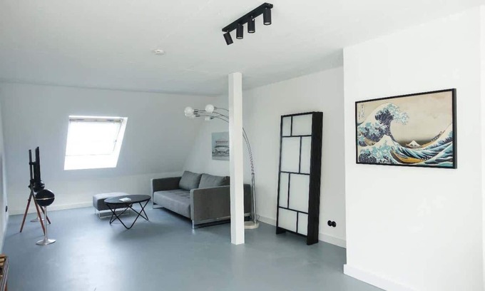 Oberbilk Apartment | DUS-Loft Summary: Enj
