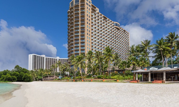 Tumon Resort | Dusit Beach Resort Guam