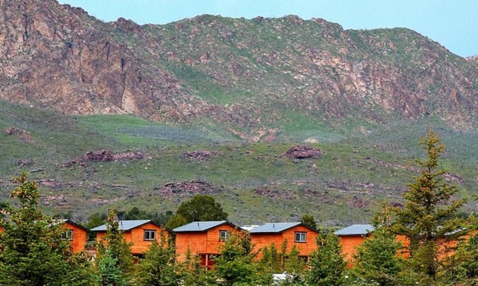 Dutch John Cabin | Dutch John Resort
