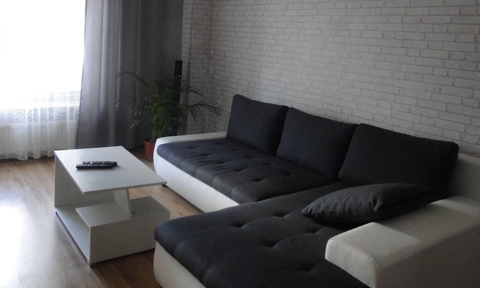 Bytom Condo | Dworcowa Appartment - modern suite in the centre of the city