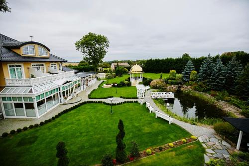 Koszewko Hotel | Dworek Hetmanski