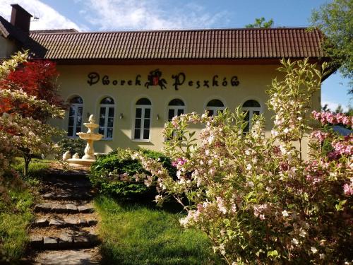 Glubczyce Resort | DWOREK PESZKÓW
