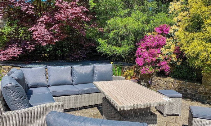 Clynderwen Cottage | Dyffryn Conin is more than just a place to stay.