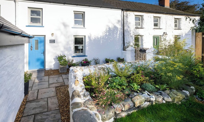 Aberporth Cottage | Dyffryn Cottage