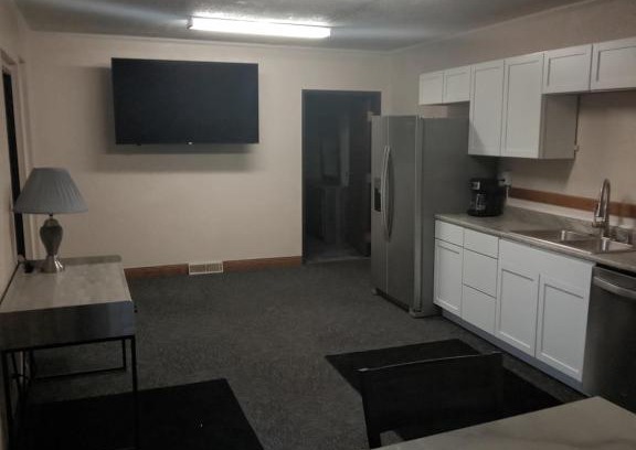 Lansing Apartment | E. Michigan Walk Up Furnished 2 Bedroom APT