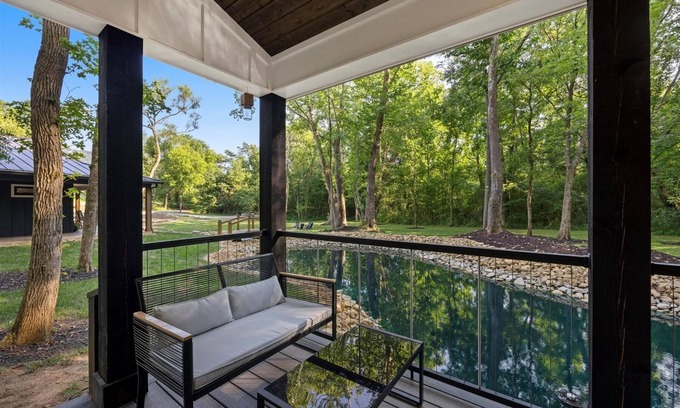 Wildwood House | (E) Whitewood | 1 Bed, 1 Bath