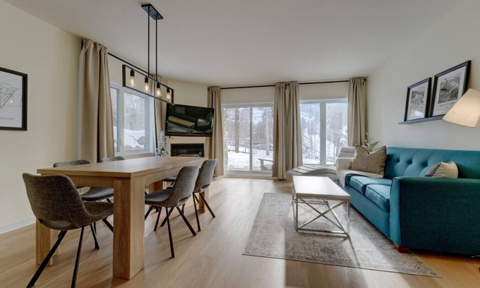 Bromont Condo | E104-Condo ski in ski out/vélo in vélo out