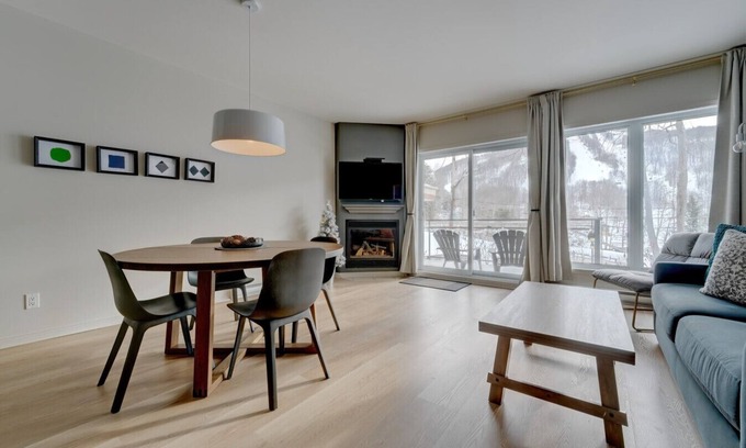 Bromont Condo | E202-Condo ski in ski out/vélo in vélo out