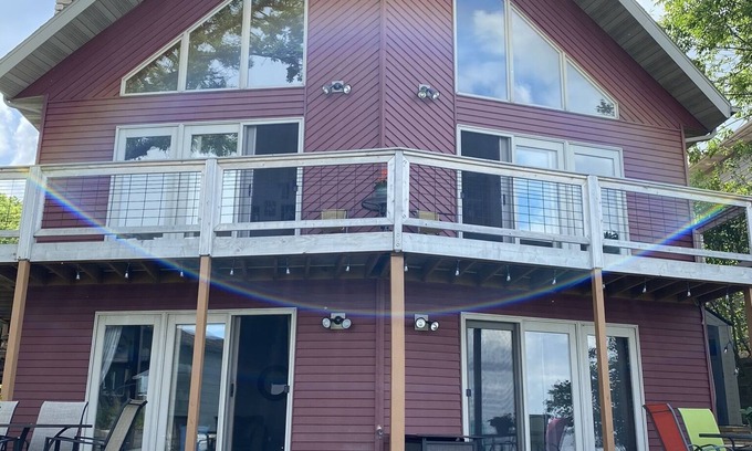 Butte Des Morts House | EAA Lakefront Paradise