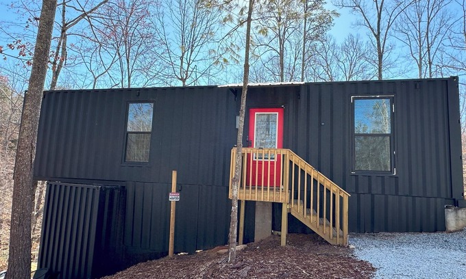 Six Mile Cabin | Eagle Container Cabin B – Walterfalls, Upstate SC