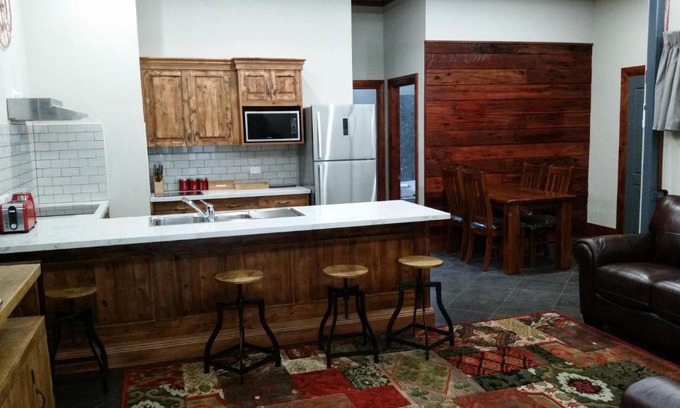 Gawler Bed & Breakfast | Eagle Foundry Bed & Breakfast
