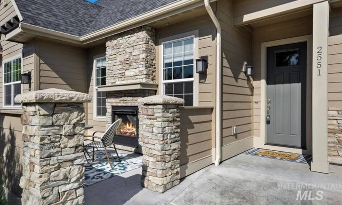 Eagle House | Eagle Four Seasons! Best location and greenbelt access.