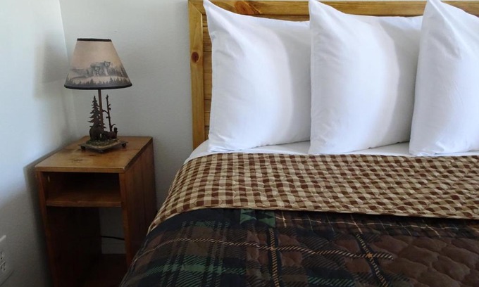 Priest River Hotel | Eagle's Nest Motel