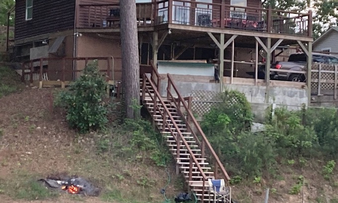 Hemphill Cabin | Eagles Nest at Six Mile, a cozy waterfront cabin overlooking Toledo Bend lake.